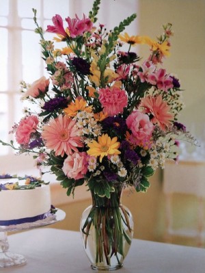 Flower All In Blooms Florist beautiful flowers in vase Roses